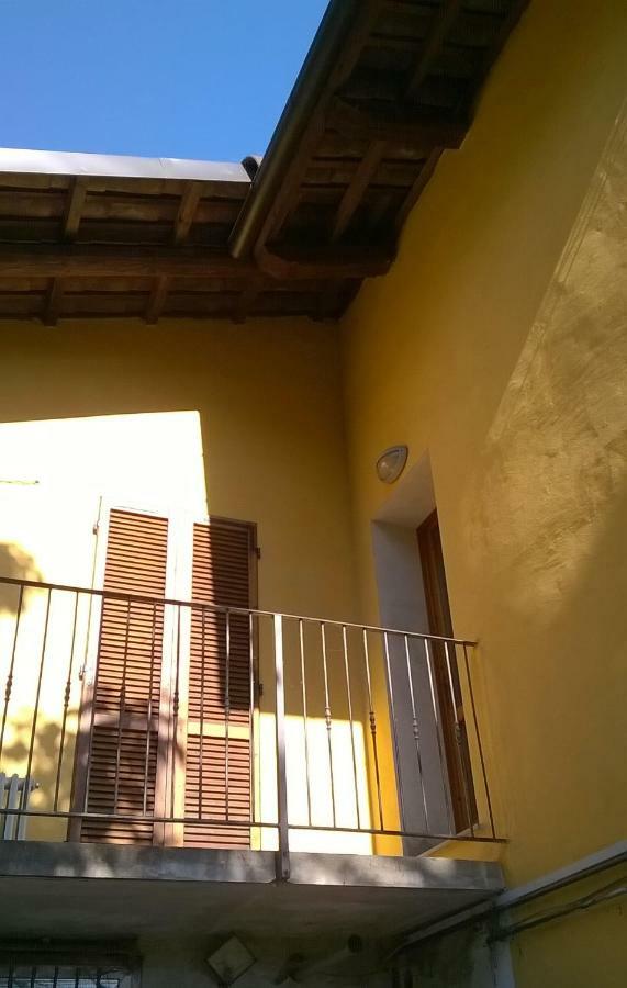 דירות אלבה Casa In Langa מראה חיצוני תמונה