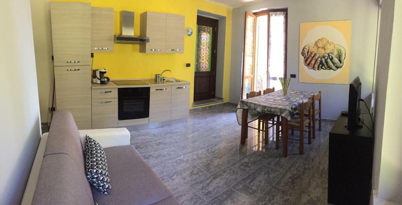 דירות אלבה Casa In Langa מראה חיצוני תמונה