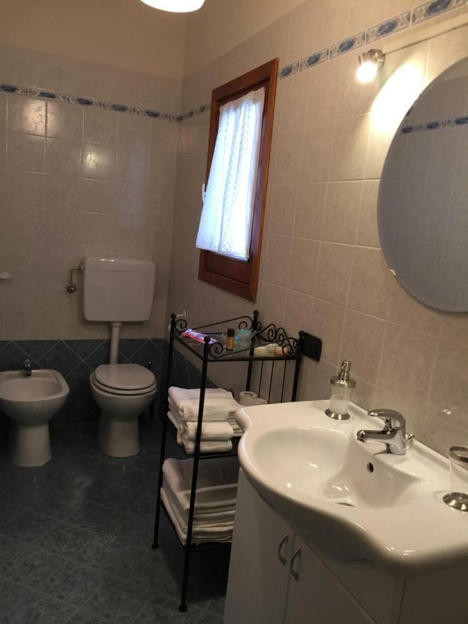 דירות אלבה Casa In Langa מראה חיצוני תמונה